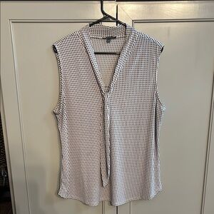 Adrianna Papell XL  Black and cream Sleeveless Blouse